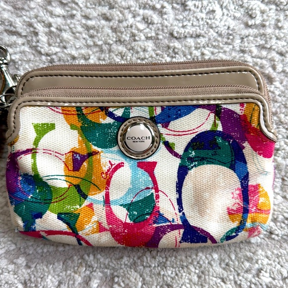 COACH Colorful Poppy with Taupe Patent Leather Details - Authentic- Gently Used - Picture 1 of 9